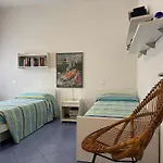شقة Carrer بيبيوني