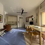 Carrer * بيبيوني